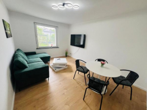 Entire House l 12 Beds l 8 Room l Floor-Heating l WiFi